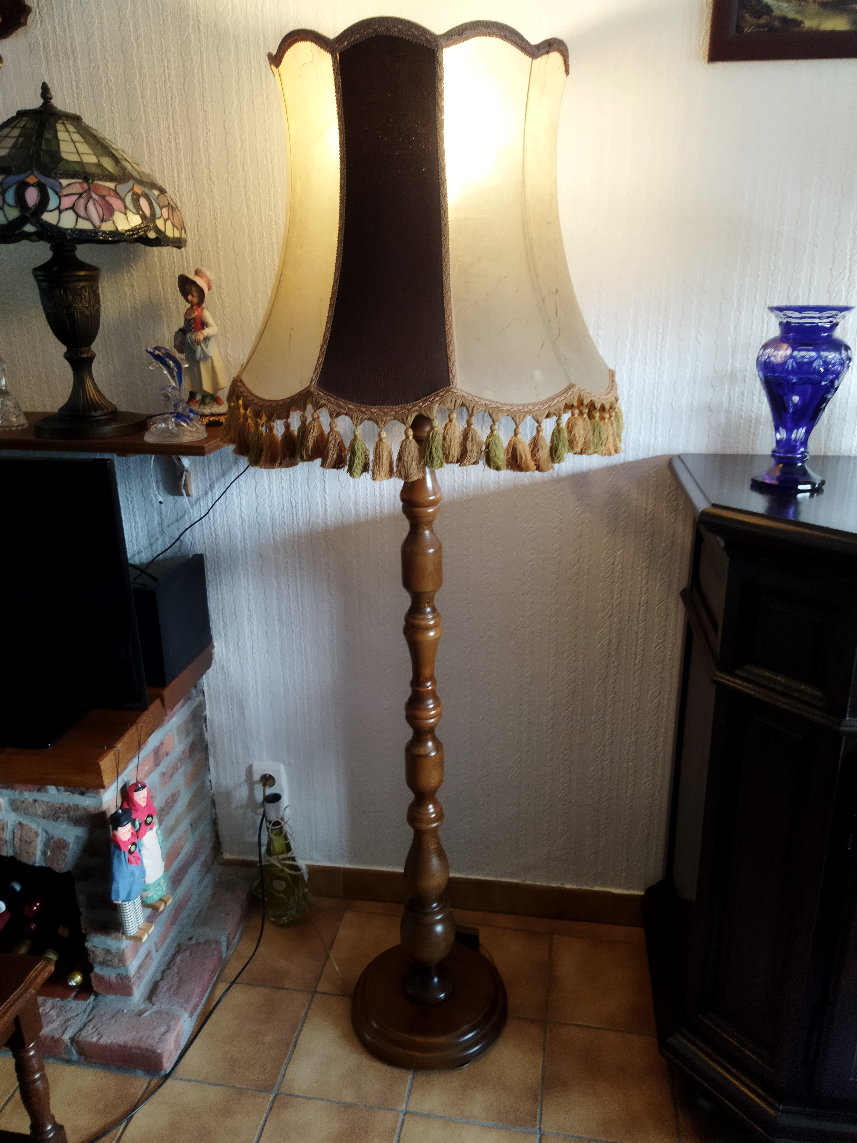 Pied de lampe style ancien